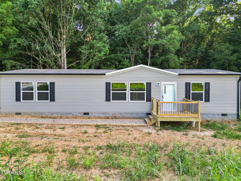2745 Rheatown Road, Chuckey, TN 37641