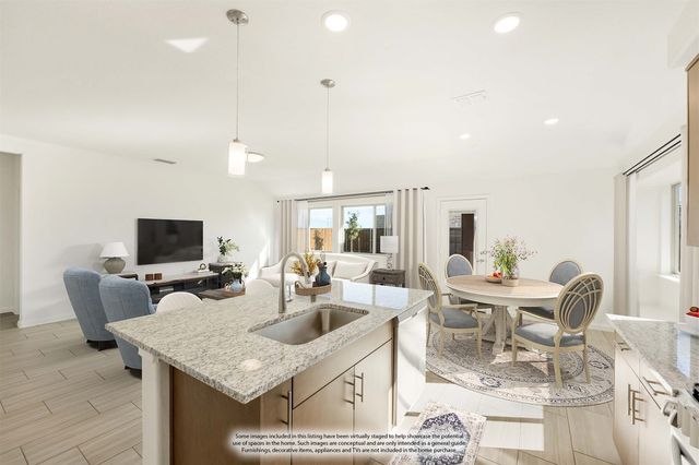 925 Kingbird Lane, Alvarado, TX 76009