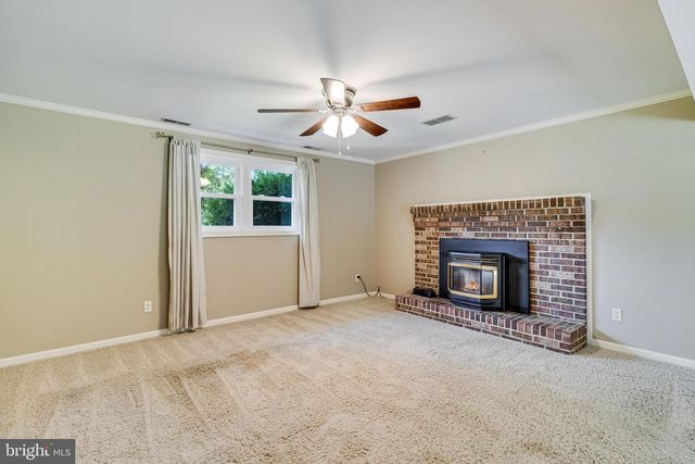 22386 LACEYS LN, California, MD 20619