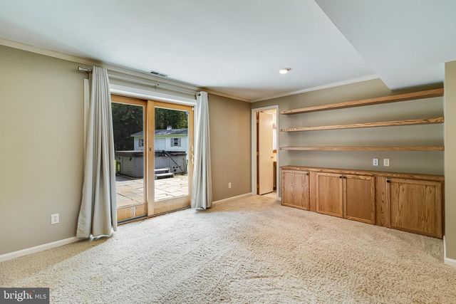 22386 LACEYS LN, California, MD 20619