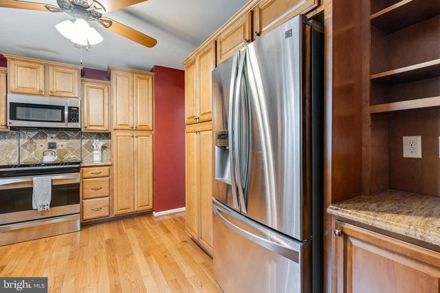 22386 LACEYS LN, California, MD 20619