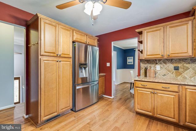 22386 LACEYS LN, California, MD 20619