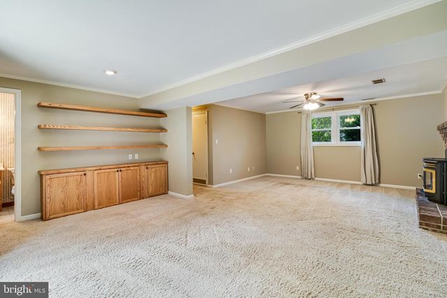22386 LACEYS LN, California, MD 20619