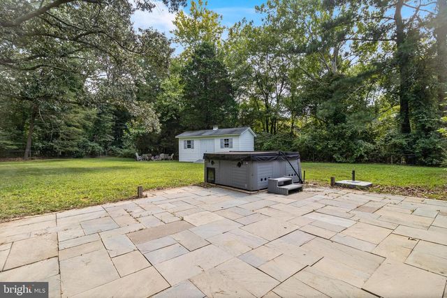 22386 LACEYS LN, California, MD 20619