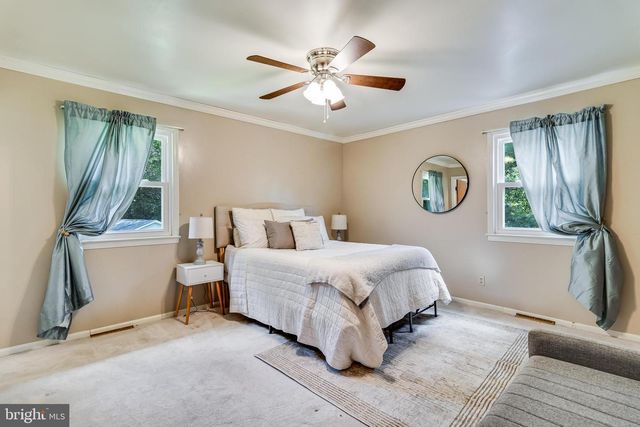 22386 LACEYS LN, California, MD 20619
