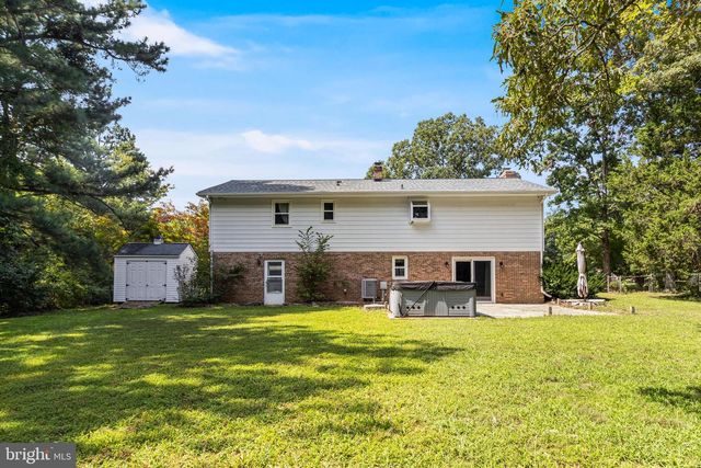 22386 LACEYS LN, California, MD 20619
