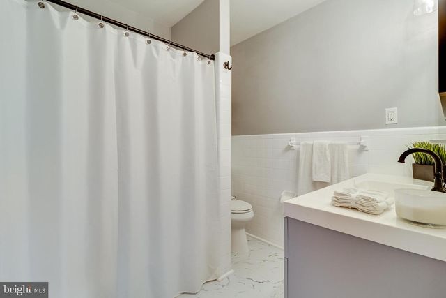 22386 LACEYS LN, California, MD 20619