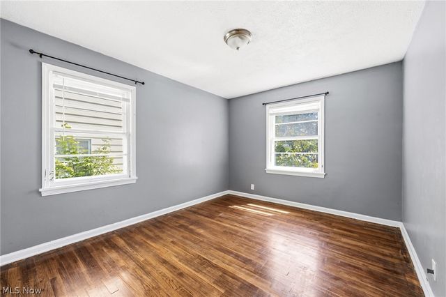 988 Glenside Road, South Euclid, OH 44121