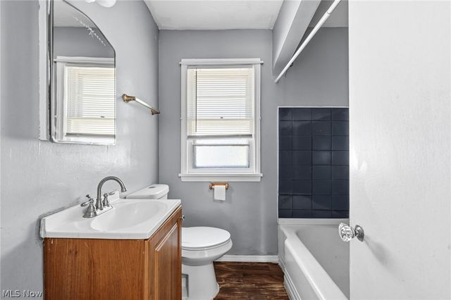 988 Glenside Road, South Euclid, OH 44121