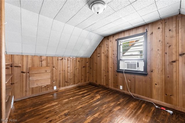 988 Glenside Road, South Euclid, OH 44121
