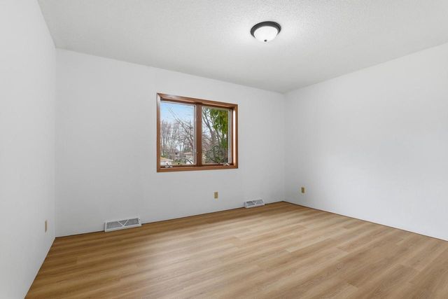 5117 County Road J, Sheboygan, WI 53083