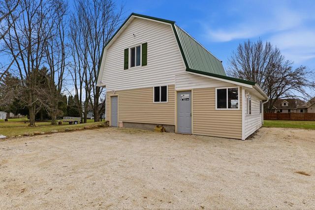 5117 County Road J, Sheboygan, WI 53083