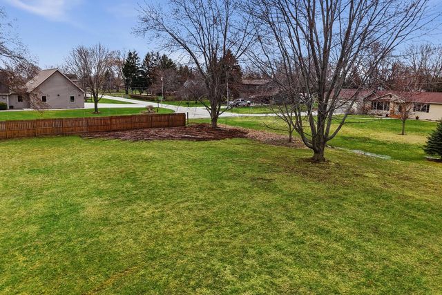 5117 County Road J, Sheboygan, WI 53083