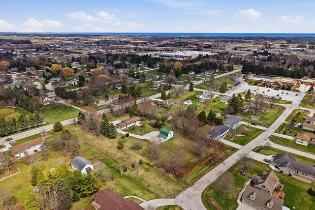 5117 County Road J, Sheboygan, WI 53083