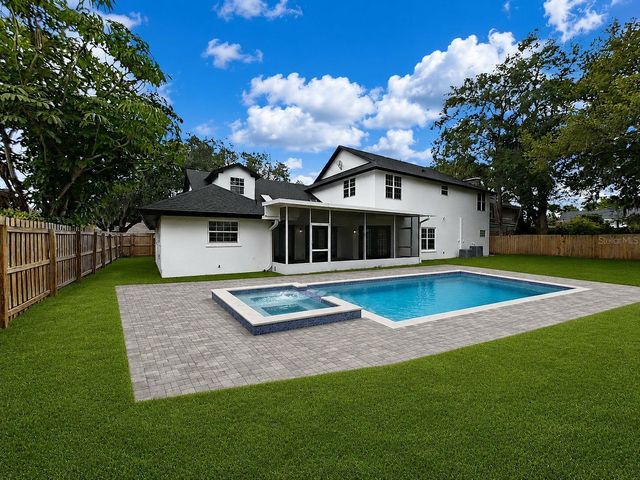 3322 SCHEFFLERA ROAD, Tampa, FL 33618
