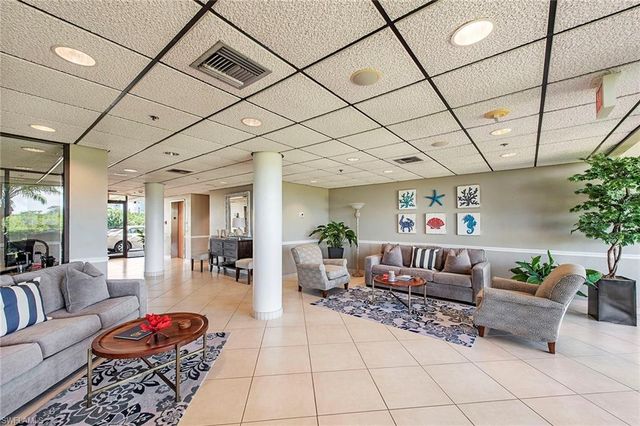 17 BLUEBILL AVE 1104, Naples, FL 34108