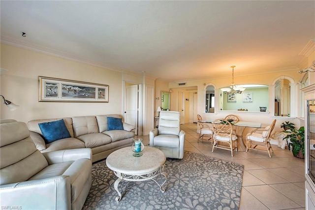 17 BLUEBILL AVE 1104, Naples, FL 34108