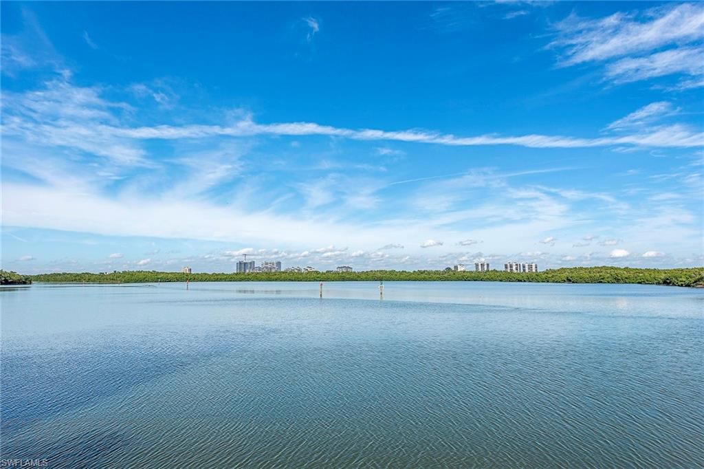 17 BLUEBILL AVE 1104, Naples, FL 34108