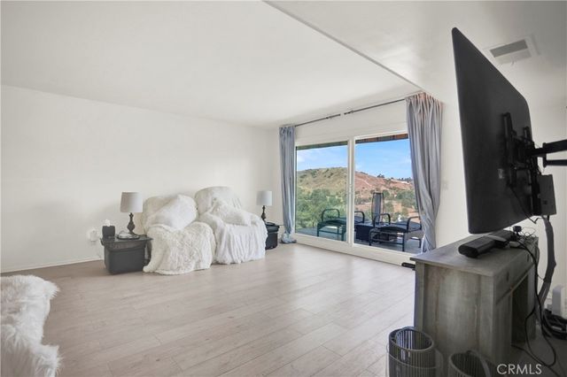5065 La Calandria Drive, Los Angeles, CA 90032