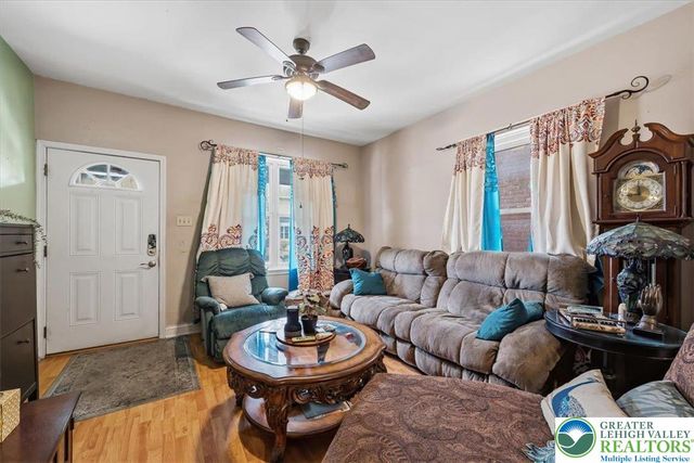 529 East Laurel Street, Bethlehem City, PA 18018