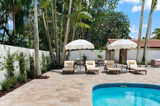 11851 NW 7TH Street, Plantation, FL 33325