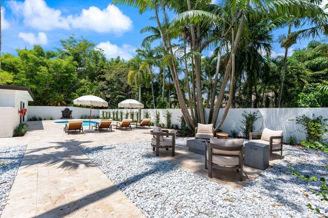 11851 NW 7TH Street, Plantation, FL 33325