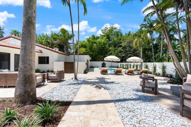 11851 NW 7TH Street, Plantation, FL 33325