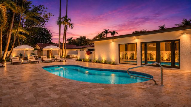 11851 NW 7TH Street, Plantation, FL 33325