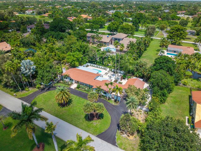 11851 NW 7TH Street, Plantation, FL 33325