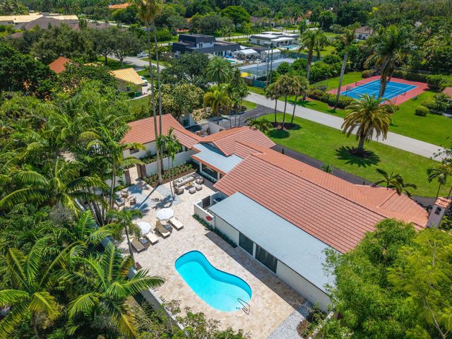 11851 NW 7TH Street, Plantation, FL 33325