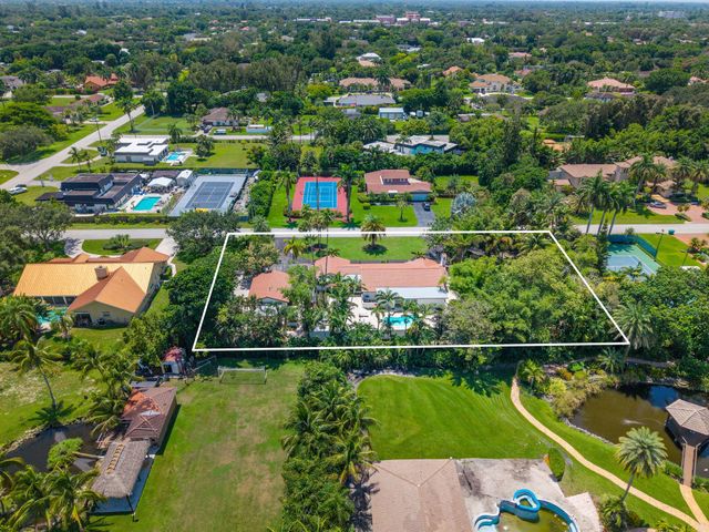 11851 NW 7TH Street, Plantation, FL 33325
