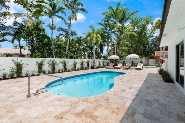 11851 NW 7TH Street, Plantation, FL 33325