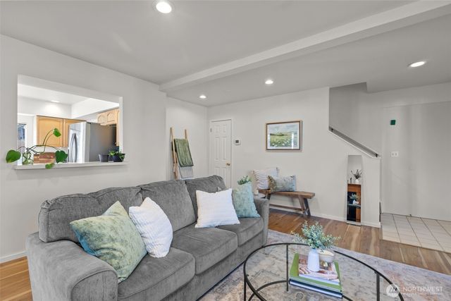 1721 McDougall Avenue, Everett, WA 98201