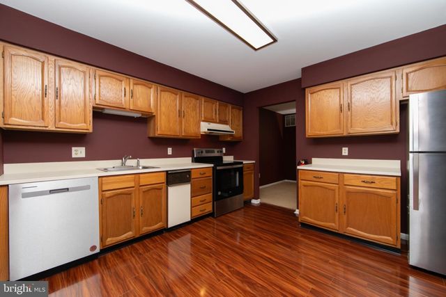 35 CROFTON COMMONS, Cherry Hill, NJ 08034