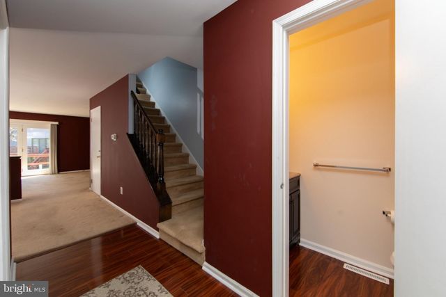 35 CROFTON COMMONS, Cherry Hill, NJ 08034