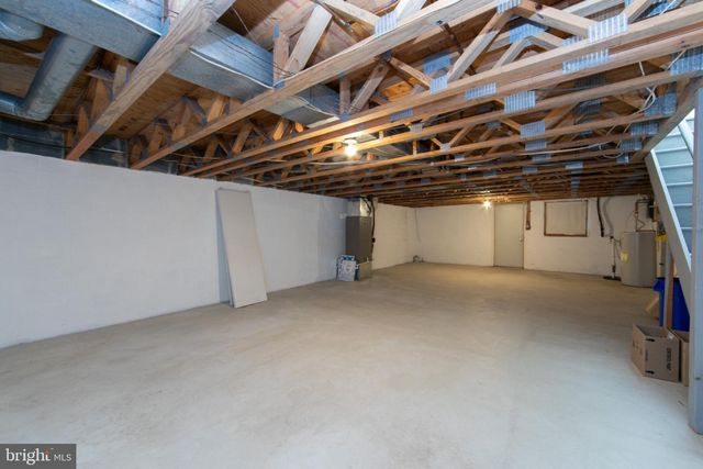 35 CROFTON COMMONS, Cherry Hill, NJ 08034