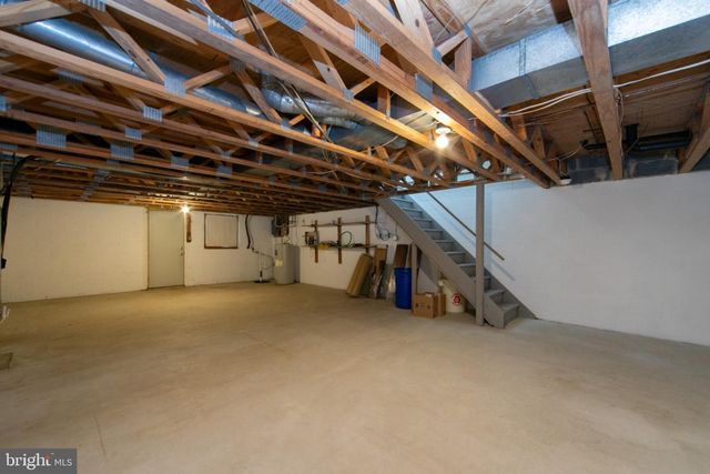 35 CROFTON COMMONS, Cherry Hill, NJ 08034