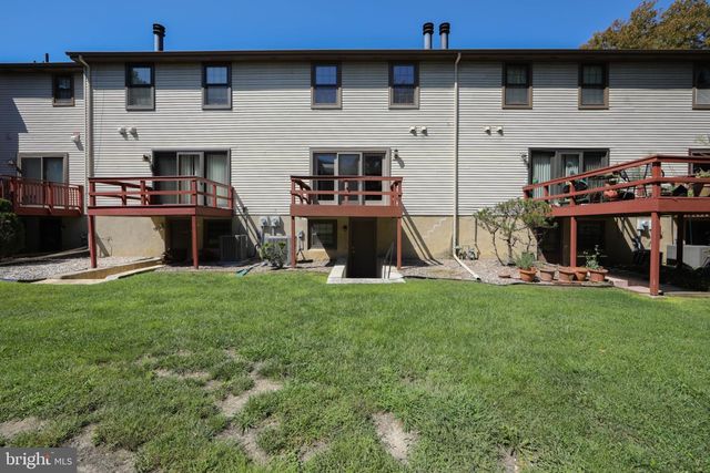 35 CROFTON COMMONS, Cherry Hill, NJ 08034