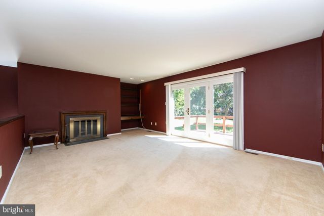 35 CROFTON COMMONS, Cherry Hill, NJ 08034