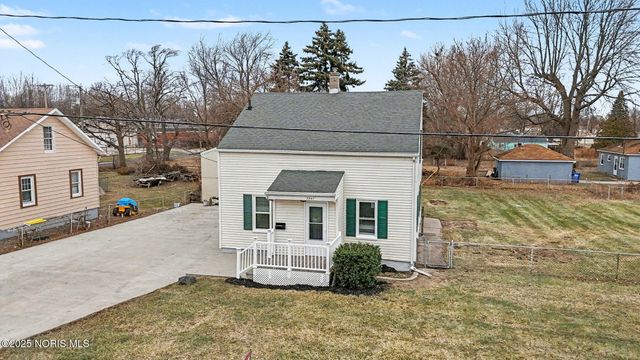 2247 Marcy Street, Toledo, OH 43605