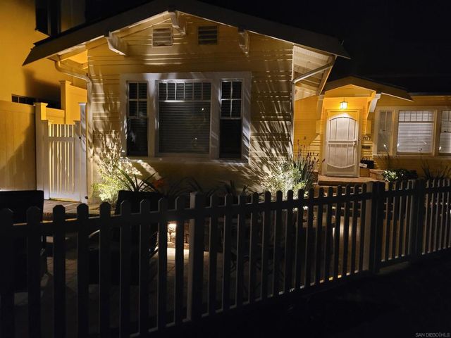 817 Olive Ave, Coronado, CA 92118