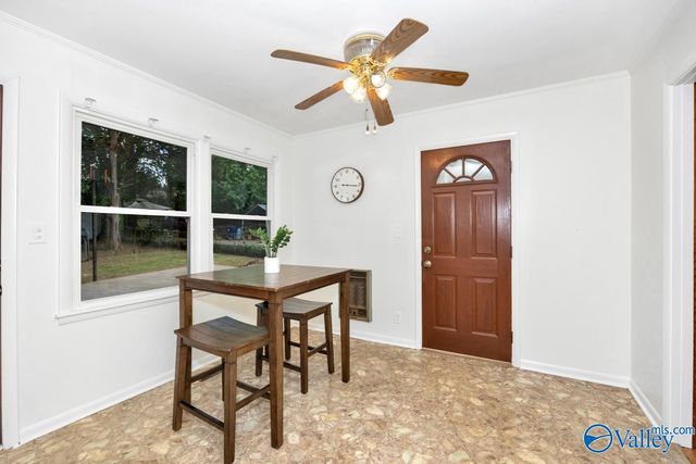 3909 Crestview Drive NW, Huntsville, AL 35816