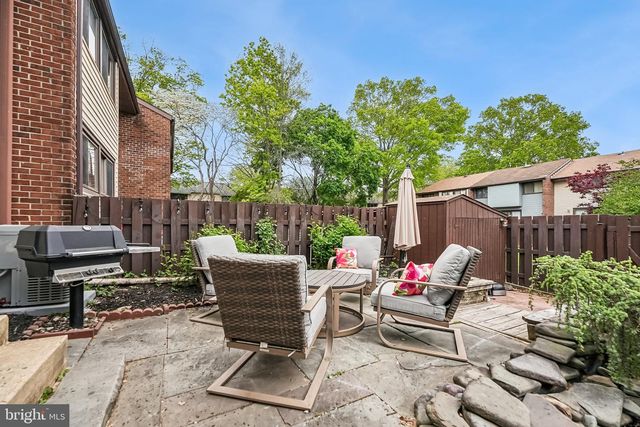 65 BENNINGTON DR, East Windsor, NJ 08520