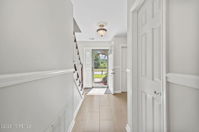 47 Higgins Road, Old Bridge, NJ 08857