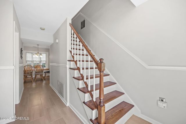 47 Higgins Road, Old Bridge, NJ 08857