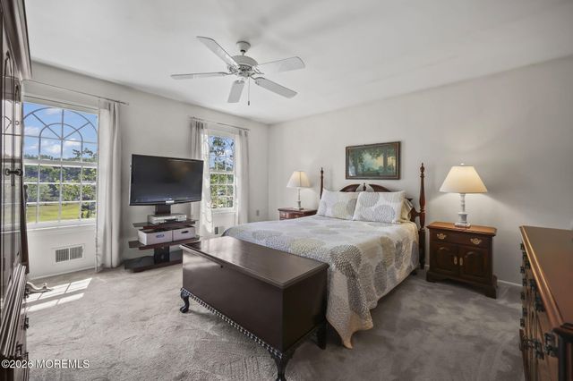 47 Higgins Road, Old Bridge, NJ 08857