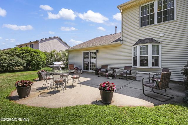 47 Higgins Road, Old Bridge, NJ 08857
