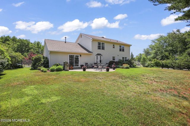 47 Higgins Road, Old Bridge, NJ 08857