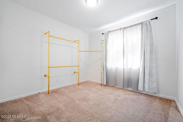 5859 E 33rd Street, Tucson, AZ 85711