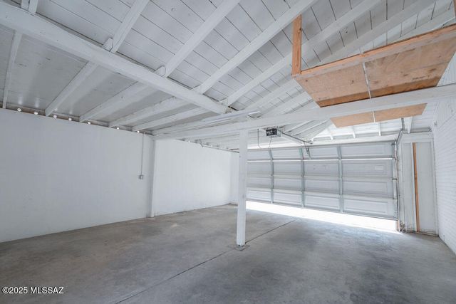 5859 E 33rd Street, Tucson, AZ 85711